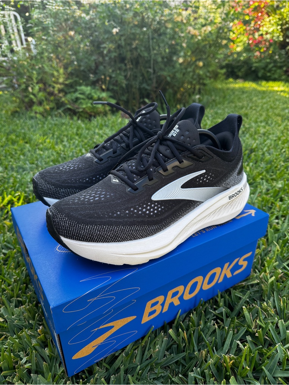 Brooks Glycerin GTS 23 running shoes (M 10 / W 11.5)